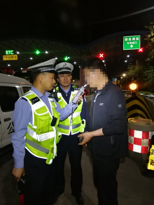 1555576677915830.jpg 微信图片_20190418102418_副本.jpg