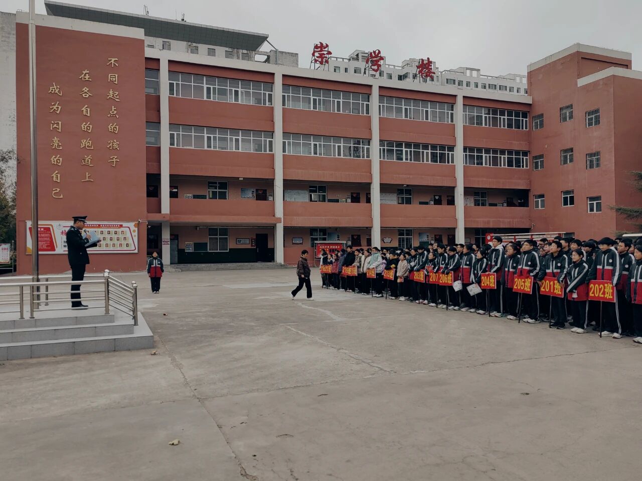 1763518730417465.jpg 1763518730417465.jpg