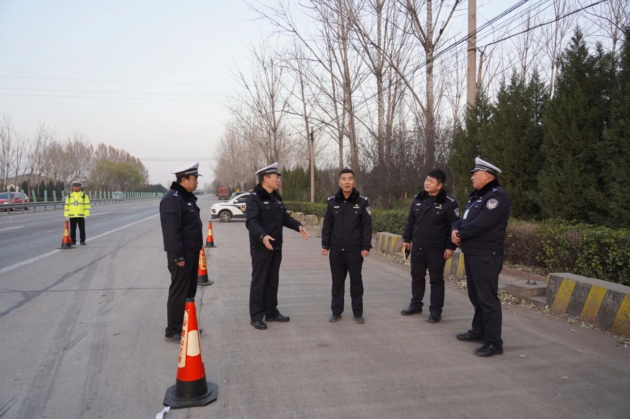 1764814286383177.jpg 1764814286383177.jpg