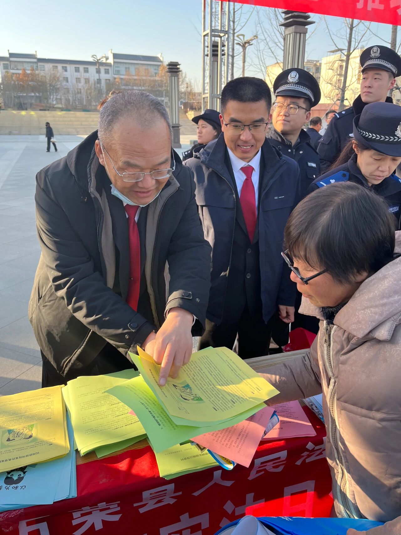 1764901425229647.jpg 1764901425229647.jpg