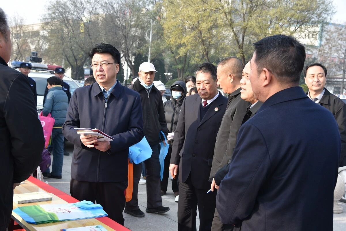 1765332538522368.jpg 1765332538522368.jpg