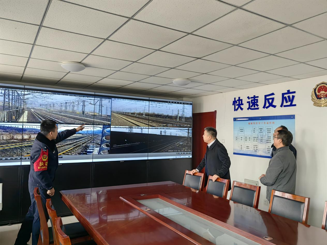 1765766624734533.png 1765766624734533.png