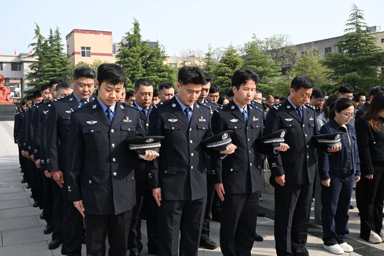 1775529755595477.jpg 1775529755595477.jpg