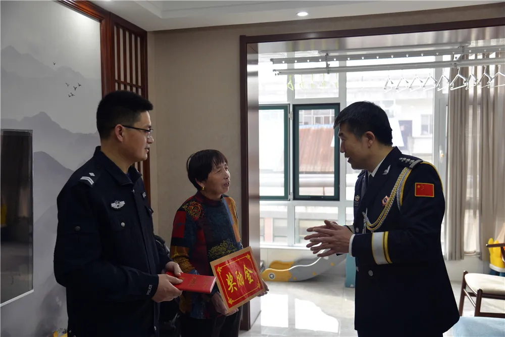 【你好，警察节】熔铸忠诚警魂 激励使命担当万荣公安庆祝2022年中国人民警察节